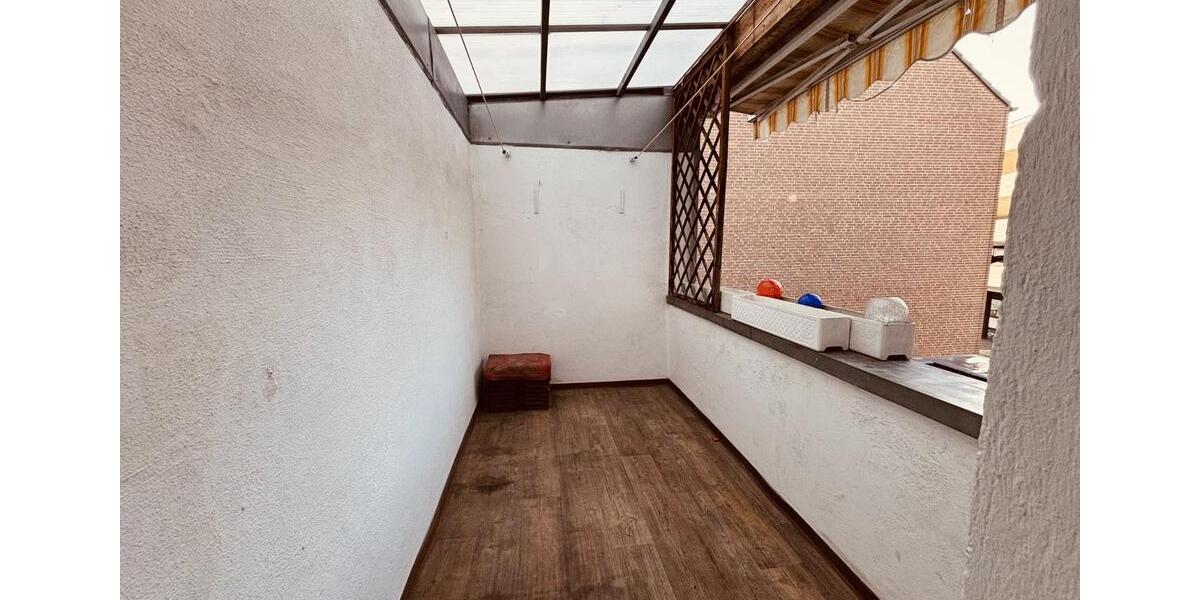 Mehrfamilienhaus, Wohnhaus Mönchengladbach Süd - 10 Zimmer, 225 m&sup2;, 379.000&euro; | Angebot:24750093