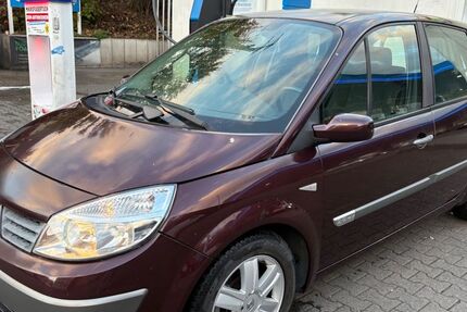 Renault Scenic 175.000 km 2.200 € Neu-Isenburg 63263