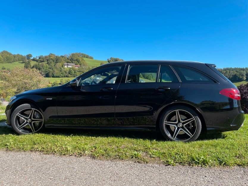 Mercedes-Benz C 43 AMG 119.623 km 28.000 € Stühlingen 79780