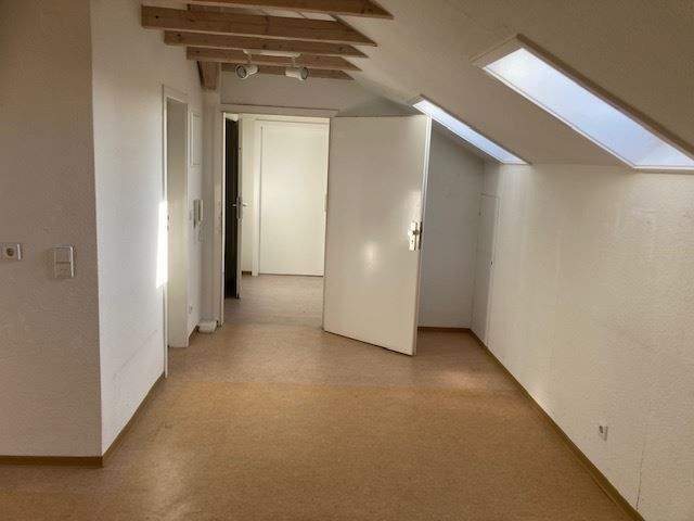 Etagenwohnung Korntal-Münchingen Korntal - 3 Zimmer, 80 m&sup2;, 1.080&euro; | Angebot:25066458