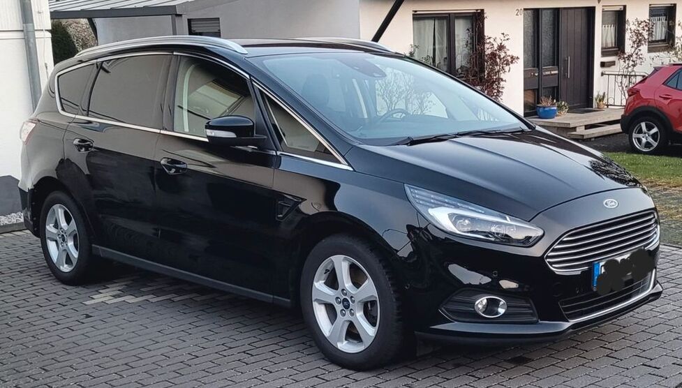 Ford S-Max 69.200 km 18.200 € Nümbrecht 51588