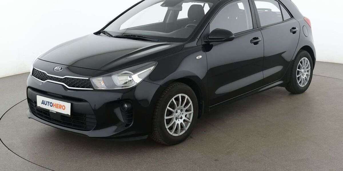 Kia Rio 75.208 km 9.590 &euro; Stuttgart 70195