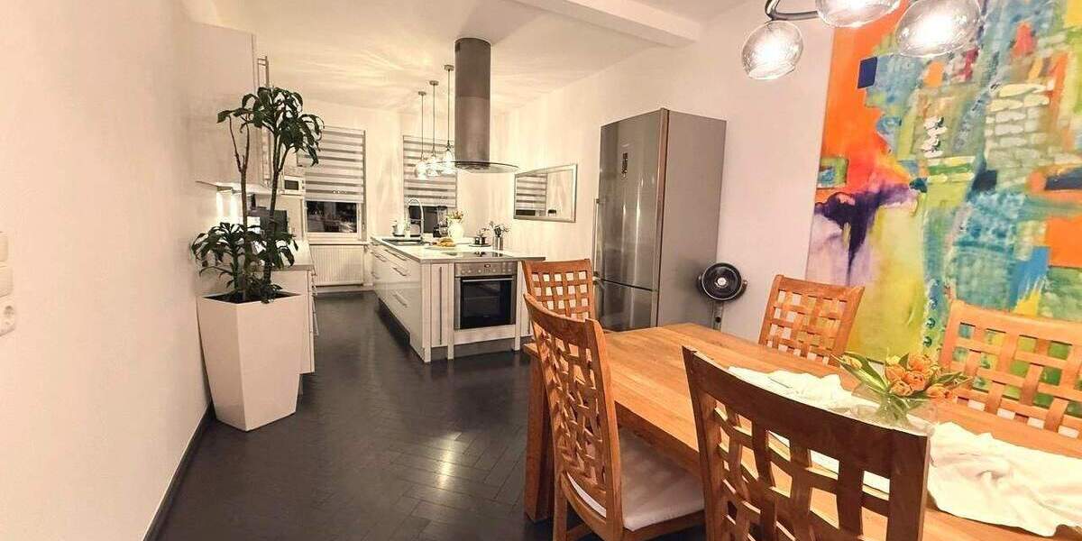 Etagenwohnung Hanau Lamboy - 3 Zimmer, 124 m&sup2;, 1.600&euro; | Angebot:24876555