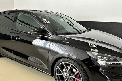 Ford Focus 114.000 km 19.950 € Hechingen-Bechtoldsweiler 72379