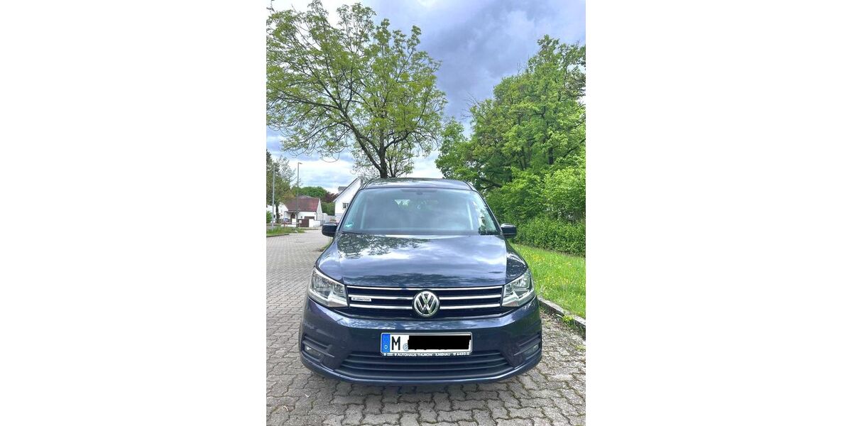 VW Caddy Maxi 136.000 km 17.500 &euro; München 80807