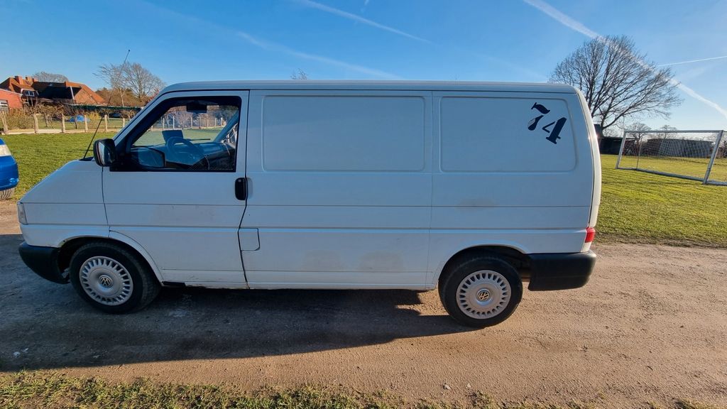 VW T4 Caravelle 334.000 km 4.199 &euro; Glasau-Sarau 23719