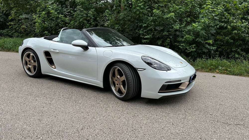 Porsche Boxster 4.000 km 96.900 &euro; Owen-Teck 73277