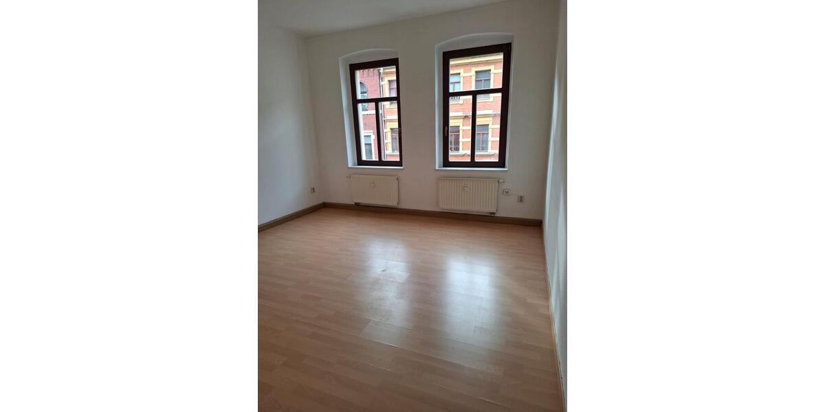 Etagenwohnung Altenburg - 2 Zimmer, 50 m&sup2;, 350&euro; | Angebot:26041704