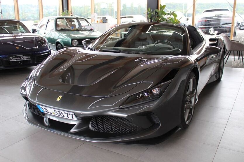F8