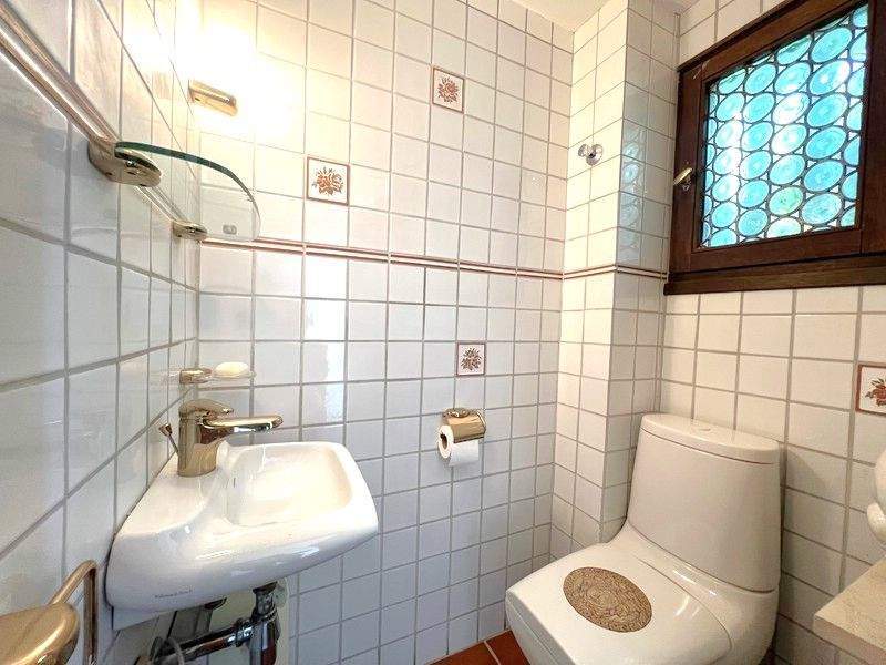 Ihre Gelegenheit! Schöne Doppelhaushälfte mit großem Garten in Laufer Bestlage zur Miete 5 zimmer