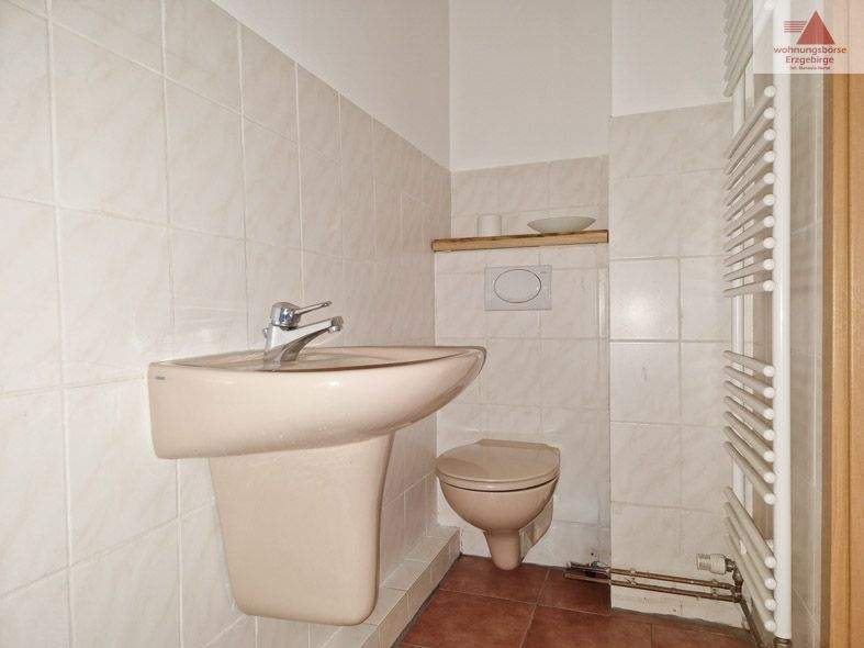 Etagenwohnung Dippoldiswalde / Schmiedeberg Schmiedeberg - 2 Zimmer, 44 m&sup2;, 300&euro; | Angebot:24766031