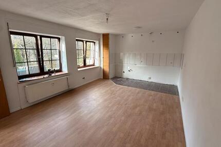 Wohnung Saarburg - 2 Zimmer, 60 m&sup2;, 590&euro; | Angebot:25636641