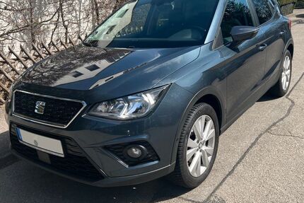 Seat Arona 98.000 km 14.500 &euro; Gröbenzell 82194