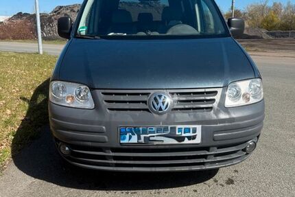 VW Caddy 271.000 km 2.100 &euro; Rositz 04617