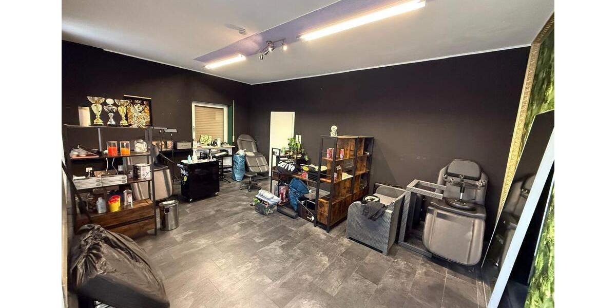 Ladenlokal Gewerbefläche mit Schaufenster zu vermieten zimmer