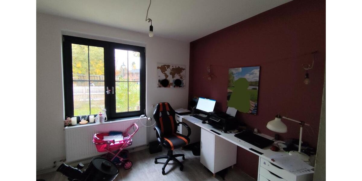 Einfamilienhaus Lüdersdorf - 9 Zimmer, 214 m&sup2;, 440.000&euro; | Angebot:26988957