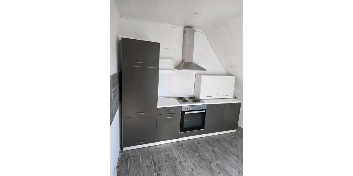 Dachgeschoßwohnung Sande - 2.5 Zimmer, 41 m&sup2;, 370&euro; | Angebot:25307381