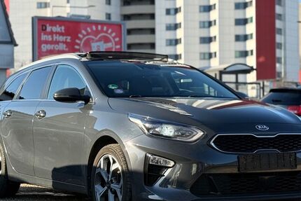 Kia ceed Sportswagon 123.000 km 14.900 &euro; Berlin 12353