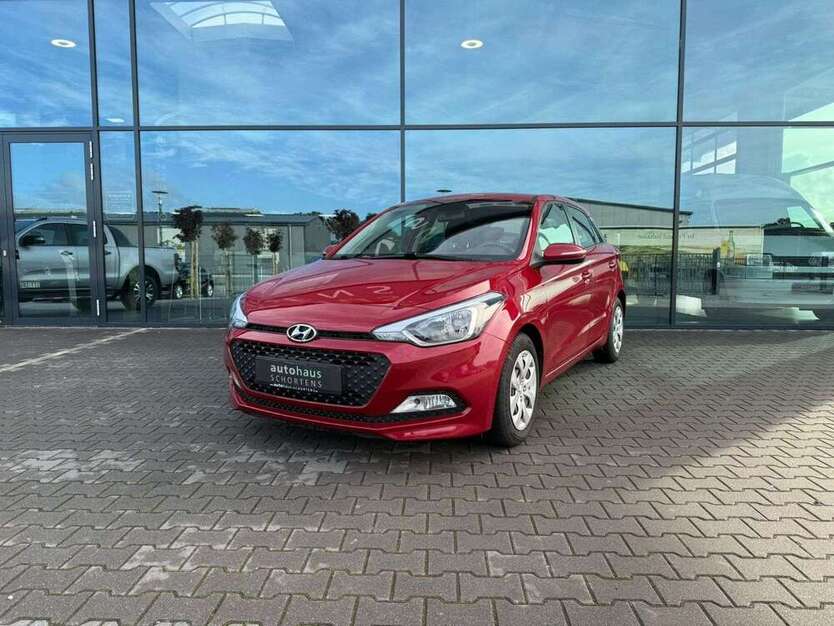Hyundai i20 57.800 km 9.990 € Schortens 26419