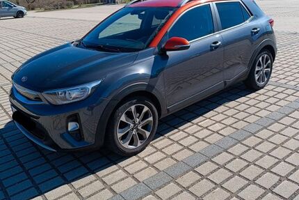 Kia Stonic 57.840 km 11.790 &euro; Dippoldiswalde 01744