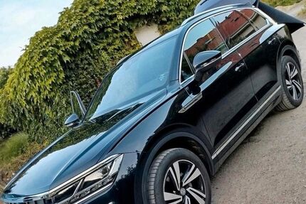 VW Touareg 94.000 km 36.500 &euro; Beverungen 37688