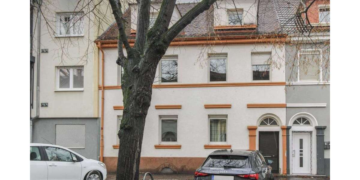 Haus zum Kaufen in Frankenthal 399.000 € 153.03 m² 6 zimmer