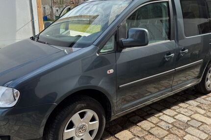 VW Caddy 182.200 km 3.500 &euro; Regensburg 93049
