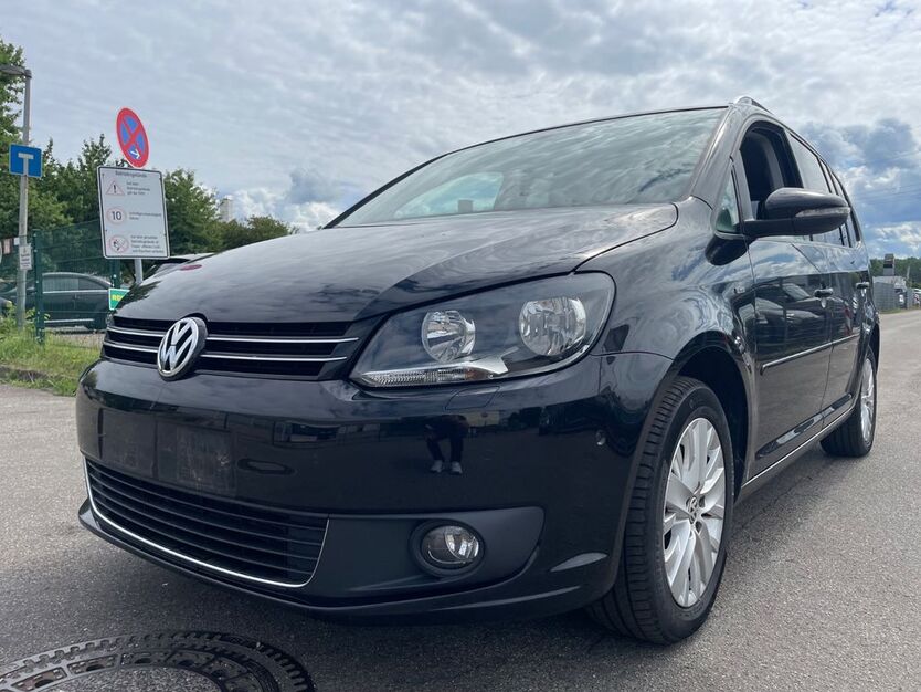 VW Touran 139.570 km 8.999 € Lahr-Langenwinkel 77933