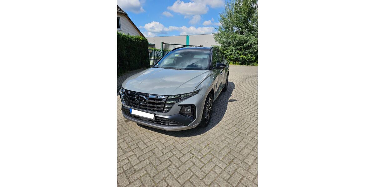Hyundai TUCSON 48.866 km 29.399 &euro; Altenmedingen 29575