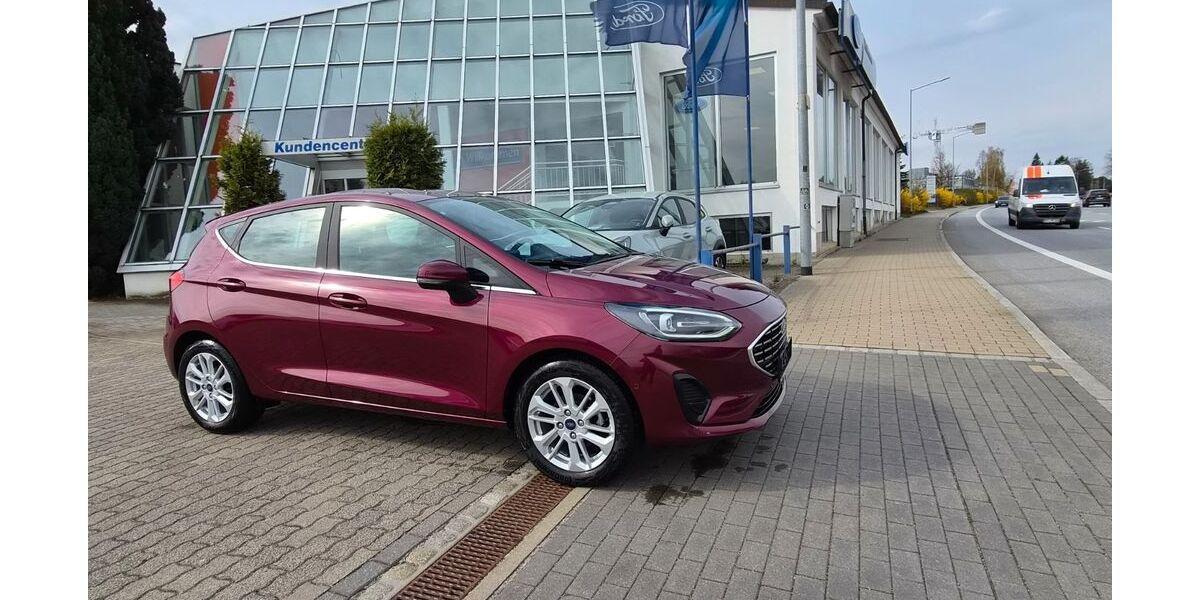 Ford Fiesta 38.000 km 14.980 &euro; Bautzen 02625