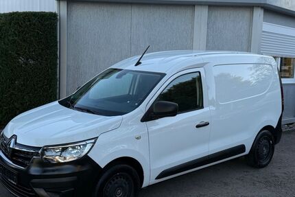 Renault Express 98.319 km 9.995 &euro; Walddorfhäslach 72141