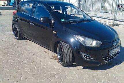 Hyundai i20 158.000 km 3.999 &euro; Südbrookmerland 26624