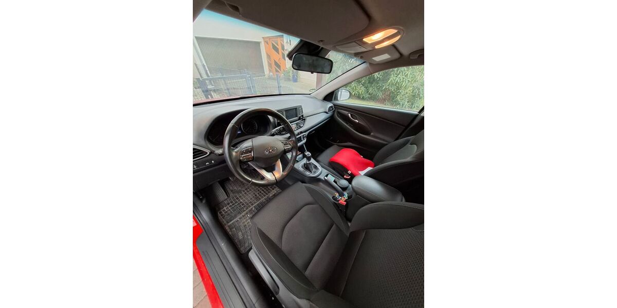 Hyundai i30 119.500 km 9.449 &euro; Quirnheim 67280