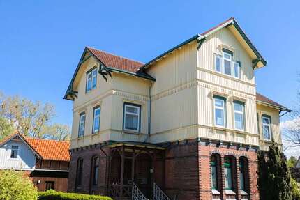 Haus zum Kaufen in Vienenburg 349.000 € 347 m² 12 zimmer