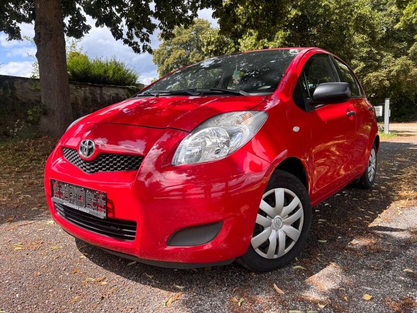 Yaris