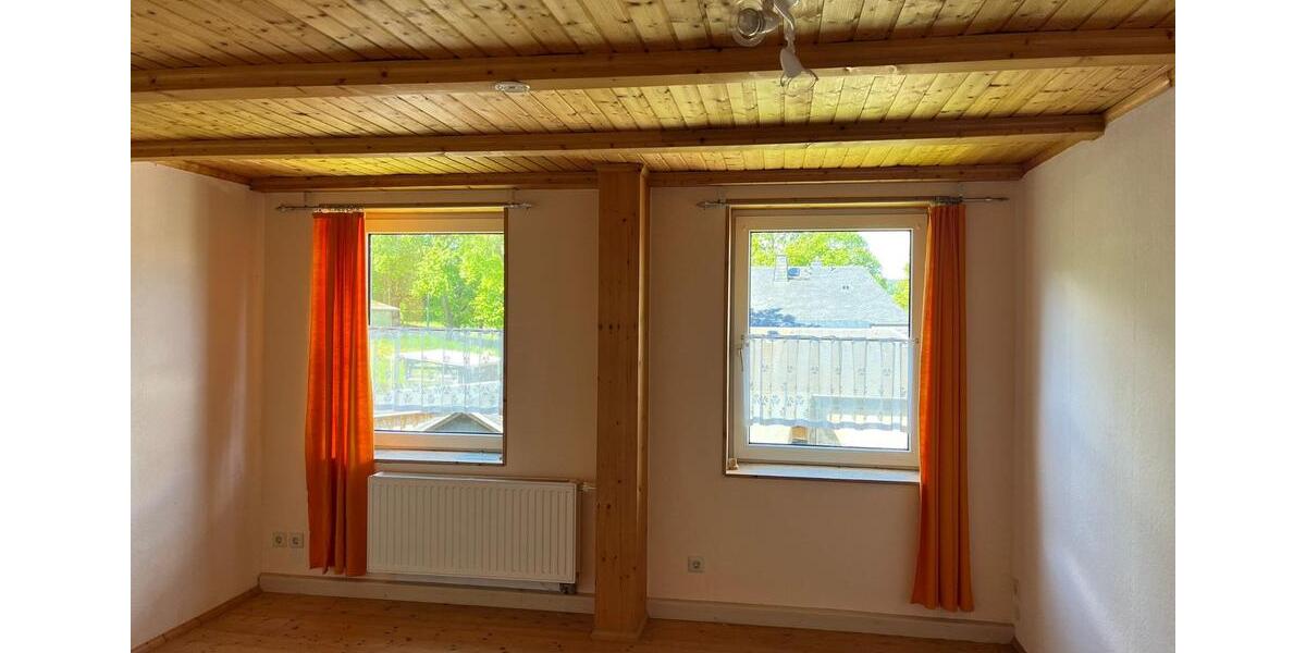 Haus Zweifamilienhaus in Traumlage von Thum Stadtnähe 9 zimmer