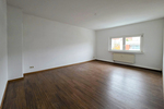 Eckbadewanne und Dusche - Tolle 3 Zimmer DG Wohnung mit Gartennutzung - Dachgeschoßwohnung Gera Ostviertel | Angebot:27365789