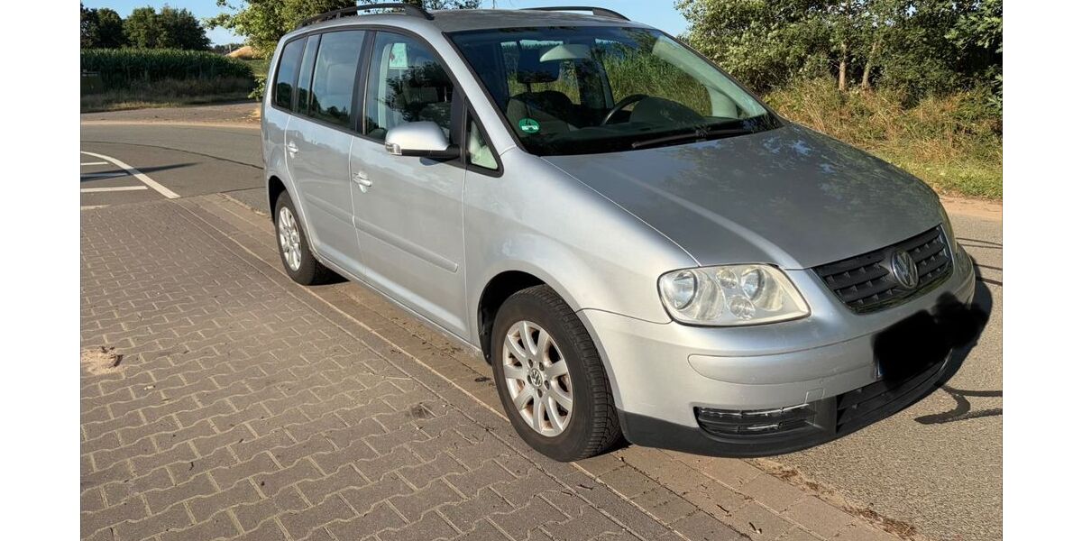VW Touran 294.000 km 1.950 &euro; Vechta 49377