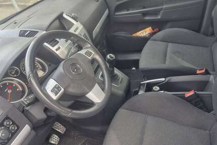 Opel Zafira 280.000 km 2.350 &euro; Käfertal (Mannheim) 68309