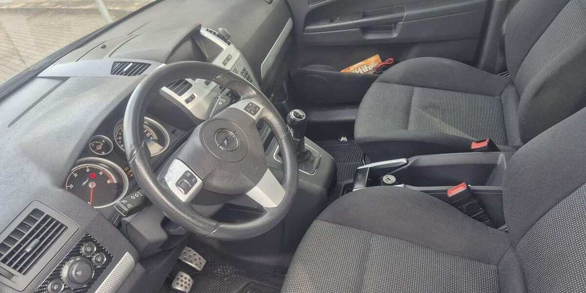 Opel Zafira 280.000 km 2.350 &euro; Käfertal (Mannheim) 68309