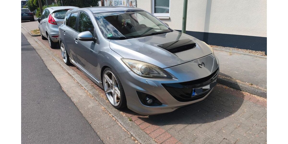 Mazda 3 117.800 km 11.500 &euro; Neuss 41468