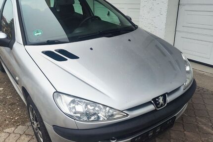 Peugeot 206 115.000 km 1.200 &euro; Glonn 85625