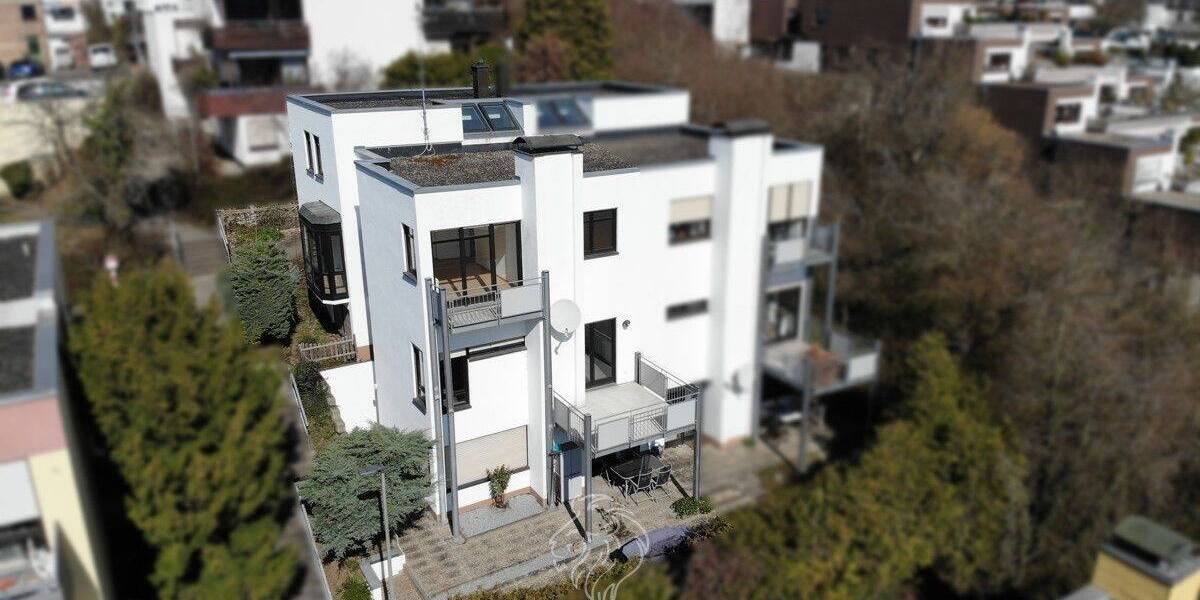 Doppelhaushälfte Veitshöchheim - 7 Zimmer, 195 m&sup2;, 347.000&euro; | Angebot:25665428