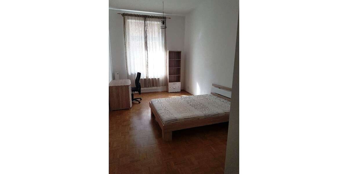 Zimmer Halle - 245&euro; | Angebot:25655795