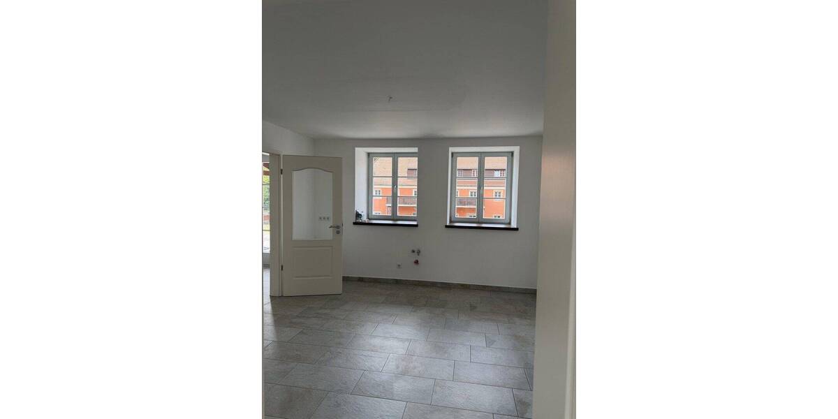Reihenmittelhaus Pirna ot Graupa Graupa - 5 Zimmer, 195 m&sup2;, 1.950&euro; | Angebot:26827048