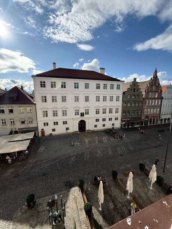 Wohnung zum Mieten in Landshut 1.490 € 133.2 m²