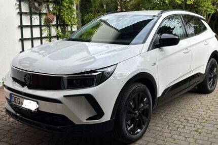 Opel Grandland (X) 8.700 km 23.000 &euro; Deggendorf 94469