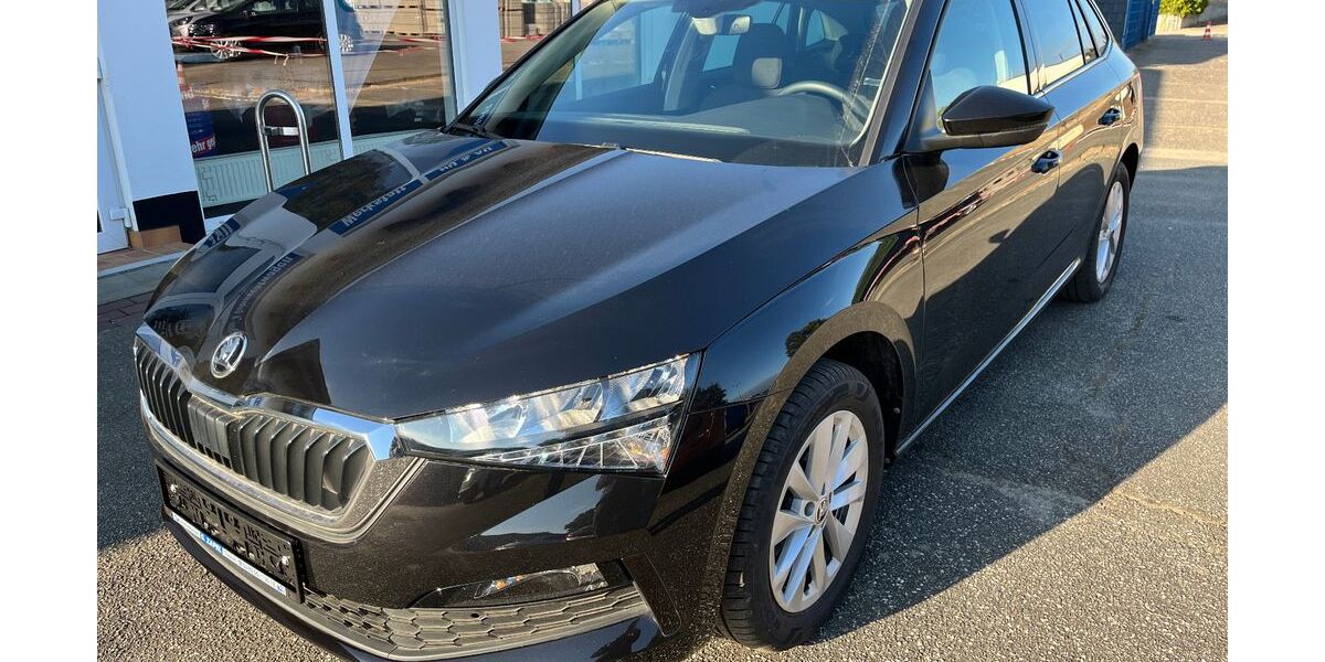 Skoda Scala 22.429 km 19.490 &euro; Tessin 18195