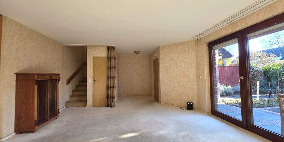 Reihenmittelhaus Paderborn Schloß Neuhaus - 4 Zimmer, 106 m&sup2;, 299.000&euro; | Angebot:25744189