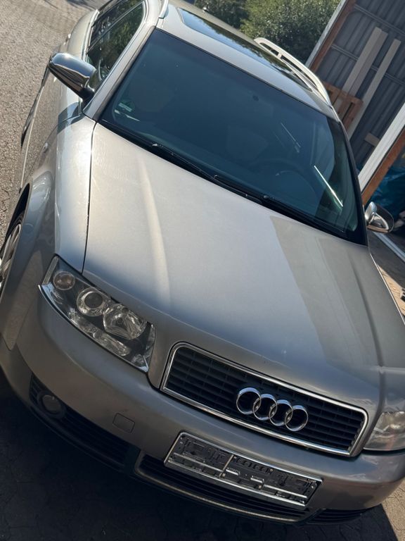 Audi A4 213.500 km 2.900 € Marktheidenfeld 97828